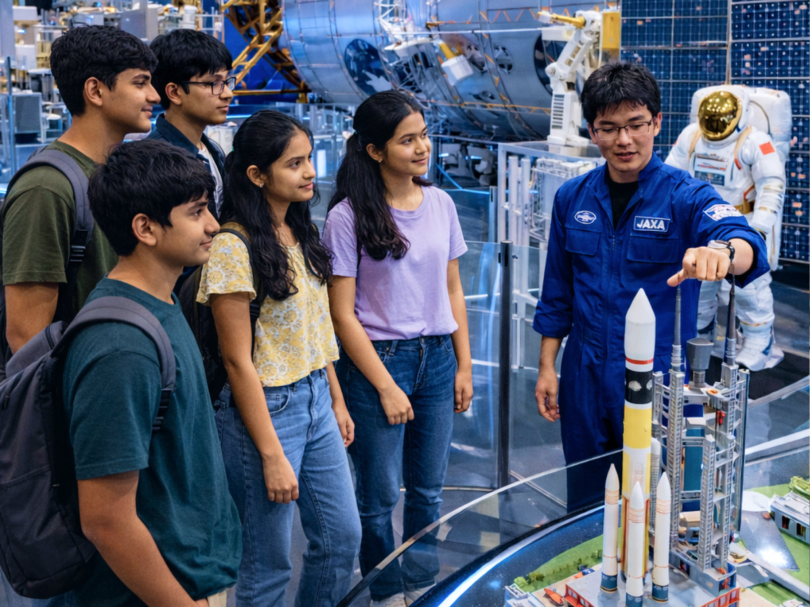 Future X Japan students in the programme experience